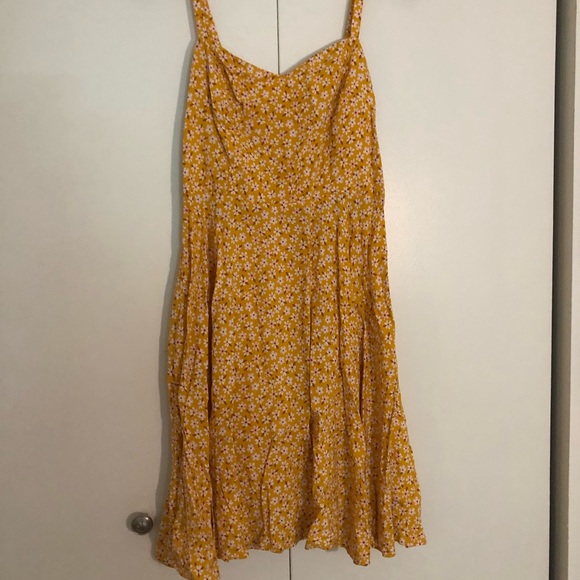 Old Navy Yellow Floral Cami Dress - Picture 1 of 5